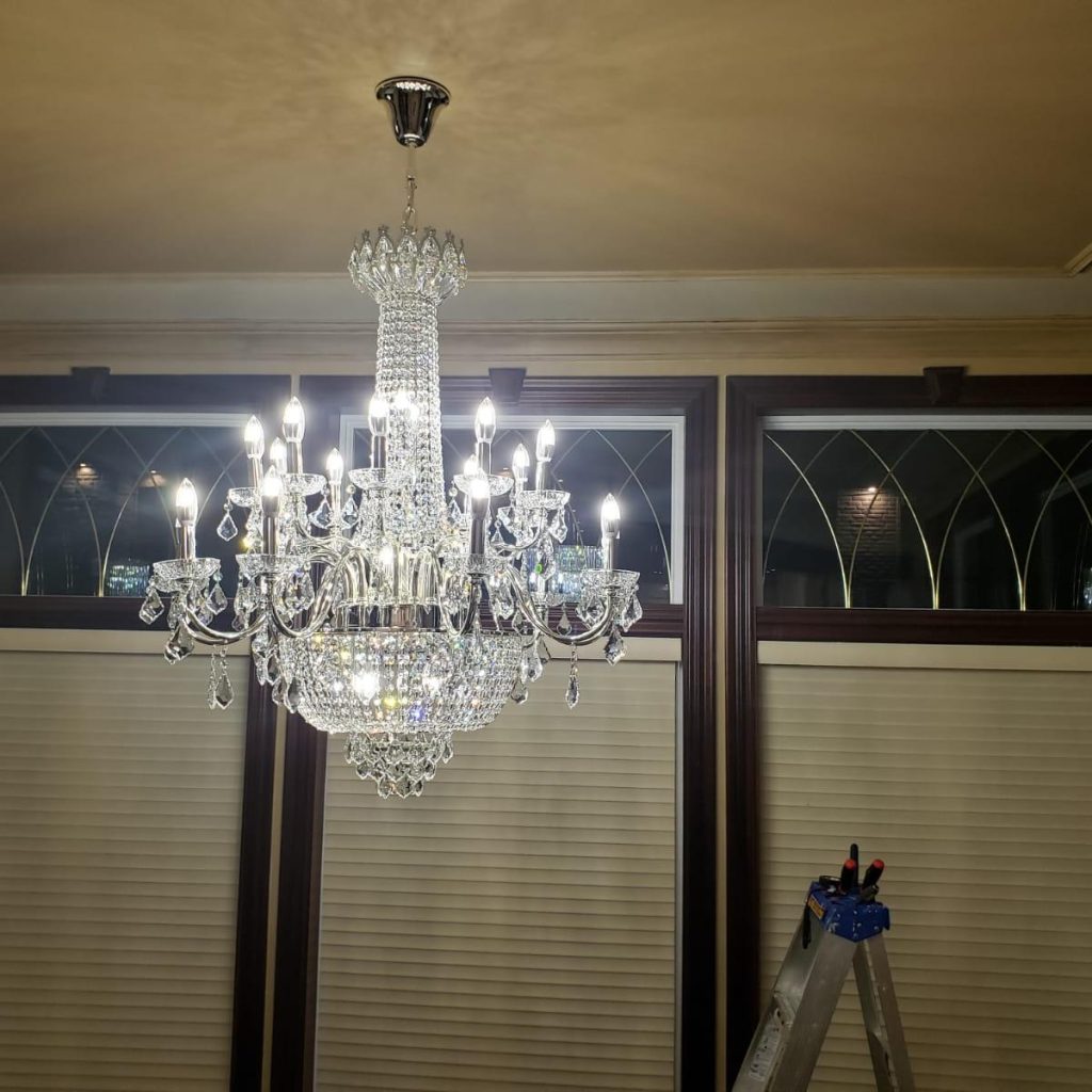 Luxury villa chandelier decoration in Canada (4)(1)